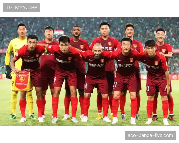 因扎吉高效射门如何驱动边锋连线与后防压制？